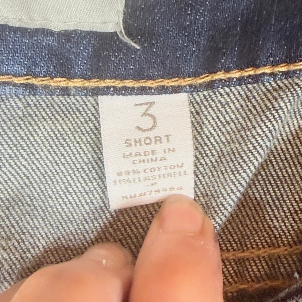 Chico's 3 Short XL Platinum Denim Jeans Dark Wash Blue Womens‎ Straight Leg - Picture 7 of 7